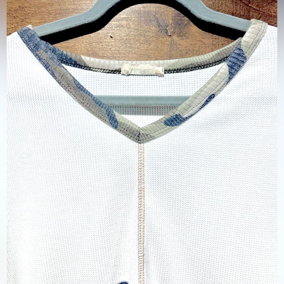 EUC Hopely Camo Babydoll Ragland Short Sleeve Top Sz Large - Picture 9 of 15